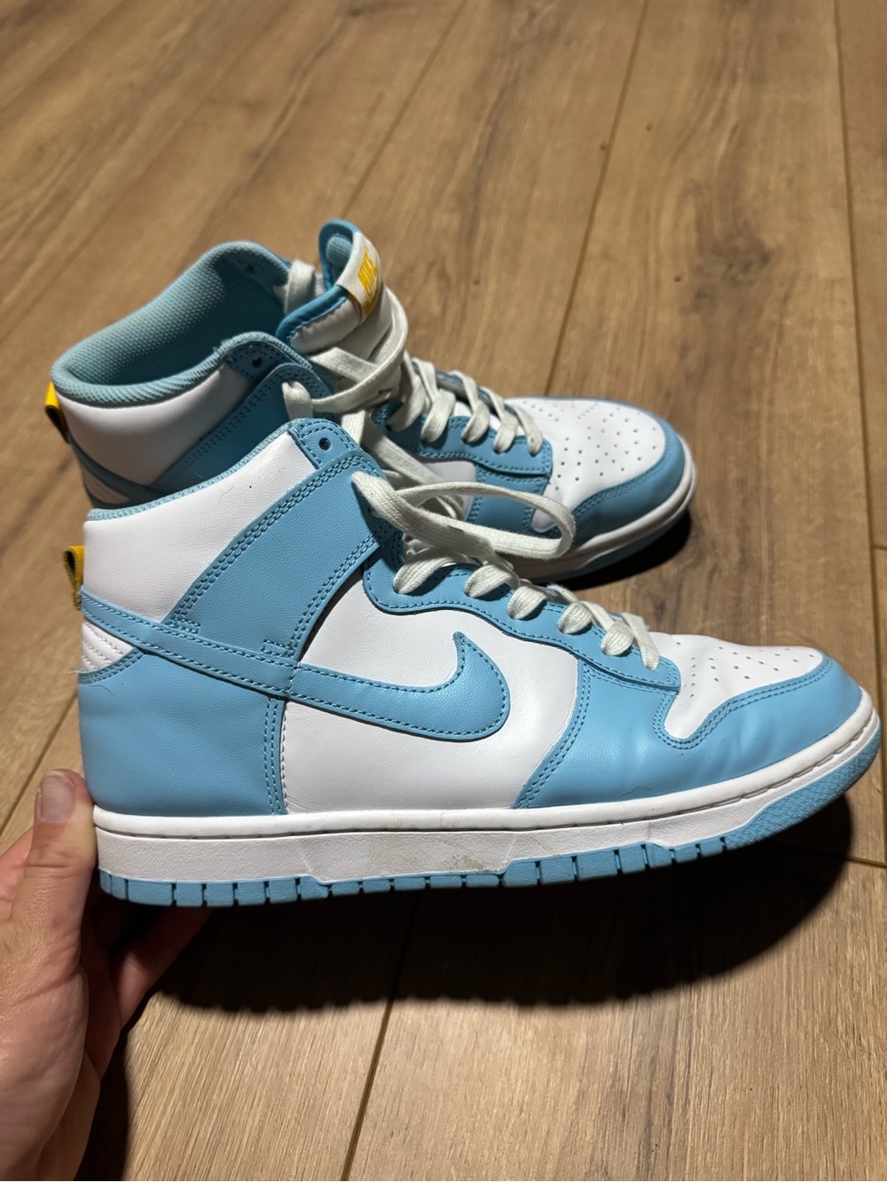 Nike High-Top Sneakers in White and Light Blue